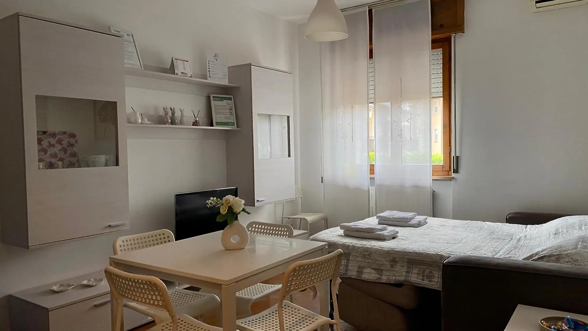 Casa Gaia- Castelnuovo Del Garda Apartment Cavalcaselle 0*,  Italy